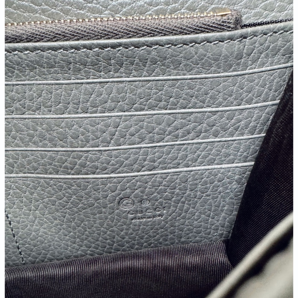 Authentic Gucci Interlocking Dollar Gray Leather Chain Crossbody Clutch Bag - Picture 9 of 12